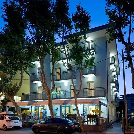 Hotel Grappoli Rimini Exterior photo